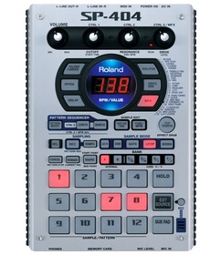 Vol.367】Roland SP-404（/SP-404SX） ～サイズ感・パッドの操作感が 